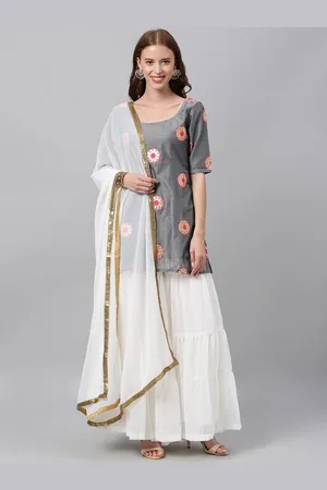Ethnovog Women Grey White Embroidered Made to Measure Gotta Patti Kurta Set