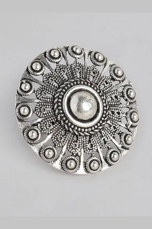 justpeachy Women Oxidised Silver-Toned Circular Shaped Finger Ring