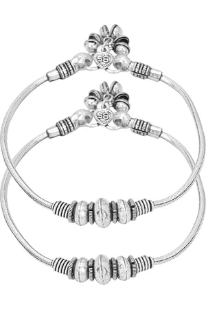 EL REGALO Set Of 2 Silver-Toned & Beaded Anklet