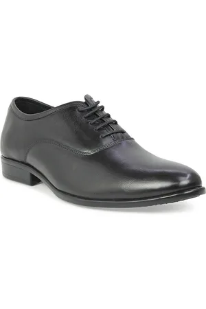 Inc 5 Men Black Solid Leather Formal Oxfords