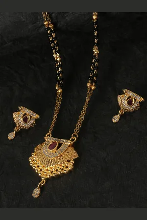 JEWELS GEHNA Black & Pink Gold-Plated AD-Studded & Beaded Mangalsutra & Earrings Set