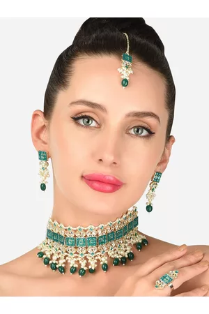 Zaveri Pearls Woman Green Kundan Choker Necklace Earring Maangtikka & Ring Set