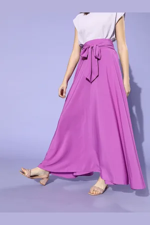 Berrylush Purple Solid Flared Maxi Skirt with Waist Tie-ups detail