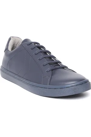 Mocas Men Navy Blue Sneakers
