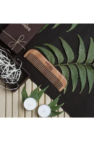 BodyHerbals Brown Dressing Classic Comb, Anti Static