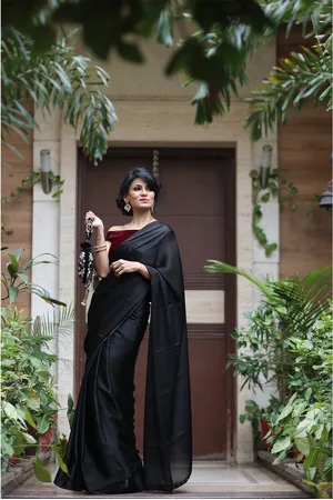 Swtantra Black Solid Satin Saree
