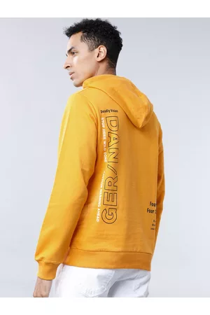 LocoMotive Men Mustard Yellow Solid Hooded Sweatshirt