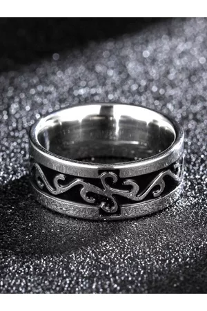 Yellow Chimes Men Silver-toned & Black Stainless Steel Ring