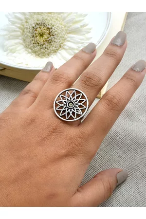 TEEJH Women Oxidised Silver-Plated Adjustable Finger Ring