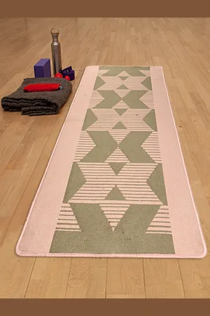 Saral Home Pink & Green Printed Antiskid Yoga Mat with Bag