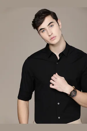 Calvin Klein Men Black Slim Fit Solid Smart Casual Shirt