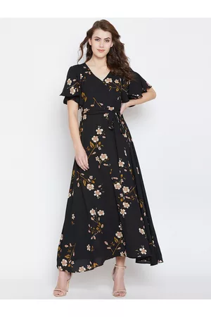 Berrylush Women Black Floral Printed Maxi Dress