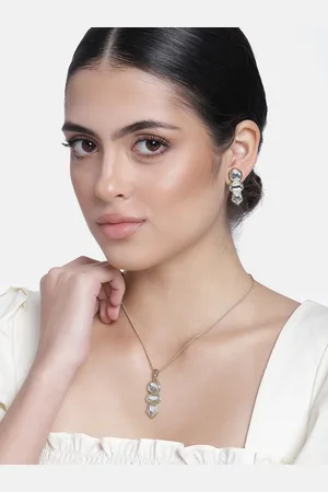 ESTELE Gold Plated Glorious Necklace Set with Kundan for Women