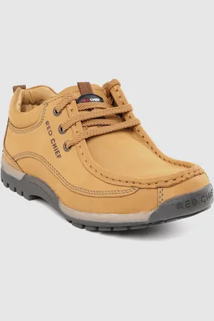 Red Chief Men Camel Brown Solid Leather Flat Boots