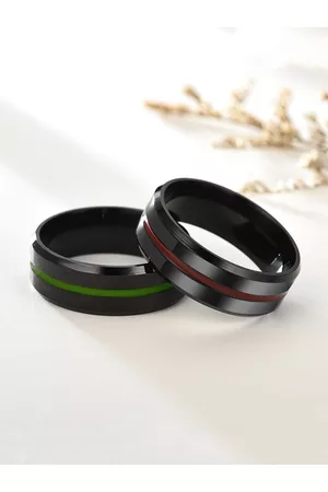 Yellow Chimes Men Set Of 2 Black Grooved Centre Finger Rings