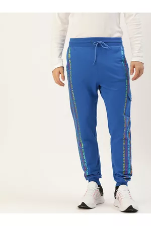 Forever 21 Men Blue Typography Printed Regular Fit Pure Cotton Joggers Trousers