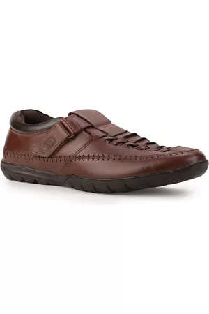 Scholl Men Brown Solid Shoe-Style Sandals