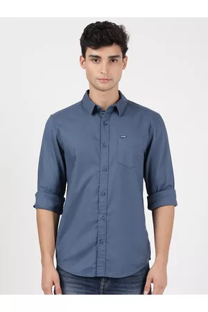 Wrangler Men Blue Slim Fit Casual Shirt