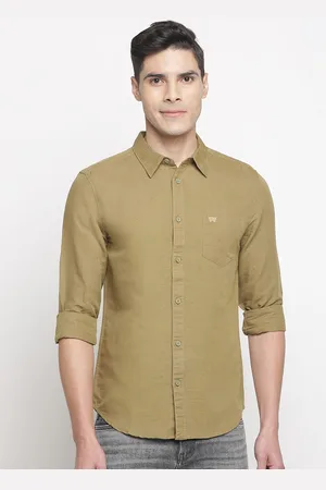 Wrangler Men Olive Green Opaque Casual Shirt