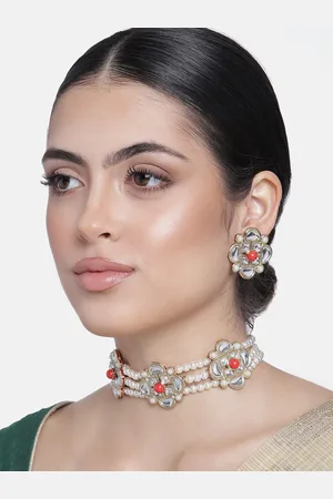 ESTELE Gold Plated Traditional Kundan Chokar Necklace Set with Pearls Combination