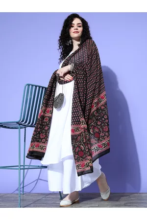 InWeave Women Solid Viscose Rayon Spaghetti Straps Kurta Set
