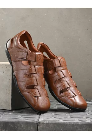 UNDERROUTE Men Tan Solid Leather Shoe-Style Sandals