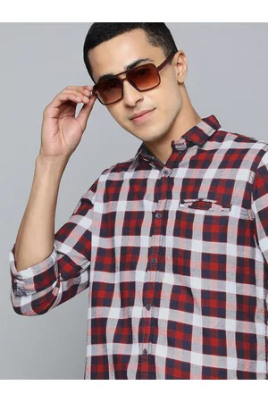 Lawman Men Red Slim Fit Checked Pure Cotton Casual Shirt