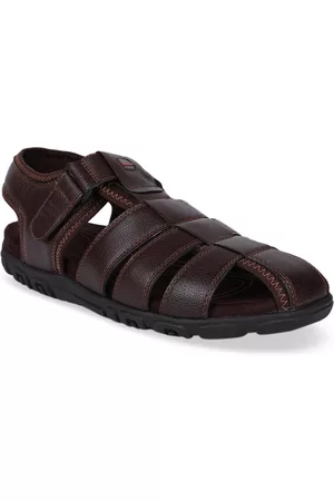 Bata Men Brown Fisherman Sandals