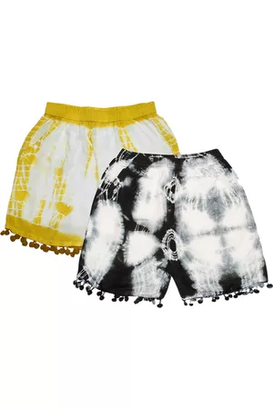KiddoPanti Girls Pack Of 2 Washed Shorts