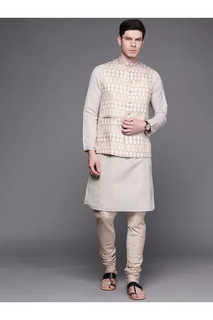 MANU Men Grey Regular Kurta with Churidar & Nehru Jacket