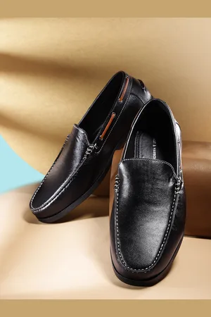 Mast & Harbour Men Black Solid Loafers