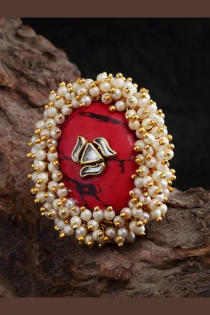 DUGRISTYLE Gold-Plated Red Kundan Stone Studded Finger Ring