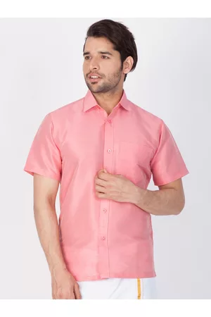 Vastramay Men Pink Regular Fit Solid Casual Shirt