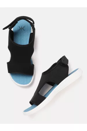 Kook N Keech Women Black Solid Cut-Out Sports Sandals