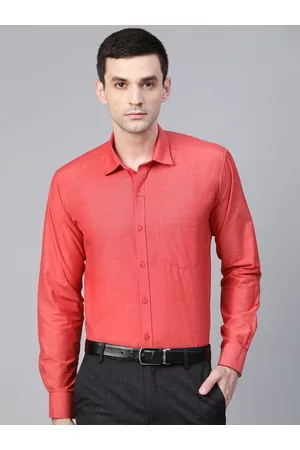 MANQ Men Red Semi-Slim Fit Solid Formal Shirt