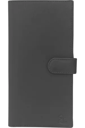 KARA Unisex Black Leather Solid Passport Holder