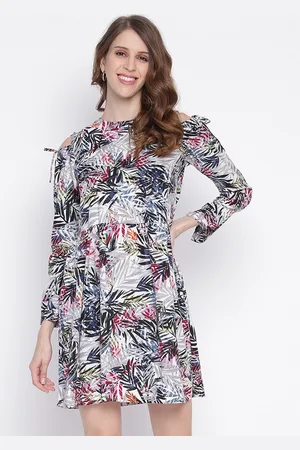 IQRAAR Women White & Navy Blue Tropical Printed Fit & Flare Dress