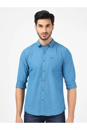Wrangler Men Blue Slim Fit Casual Shirt