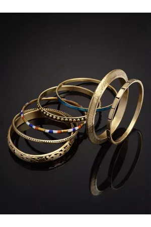 Vogue Panash Set Of 7 Gold-Plated Bangles