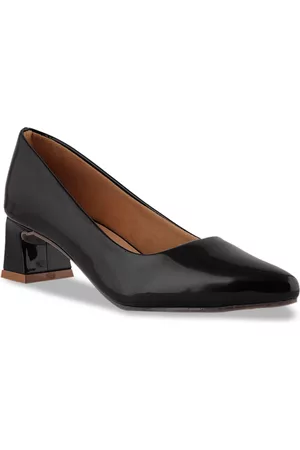 Scentra Women Black Pumps