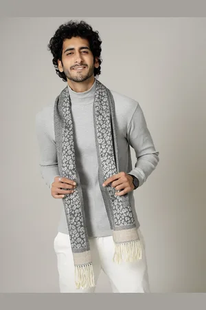 HANDICRAFT PALACE Men Grey Leopard Design Wool Muffler