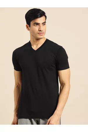 Jockey Men Black Solid V-Neck T-shirt