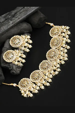 Priyaasi Women Artificial Stones Kundan Gold-Plated Choker Set