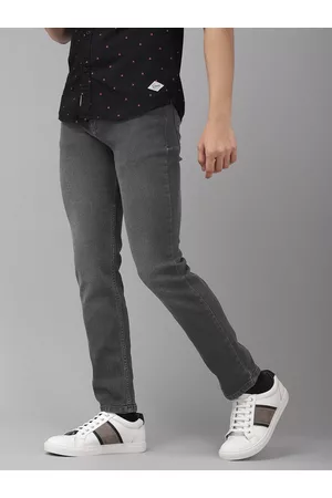 Roadster Boys Charcoal Grey Slim Fit Light Fade Stretchable Jeans