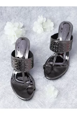 Vishudh Women Grey Colourblocked Sandals