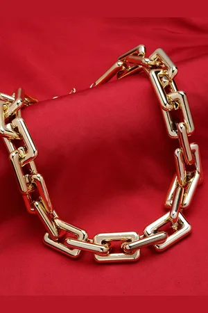 Vogue Panash Women Gold-Toned & Plated Handcrafted Statement Necklace