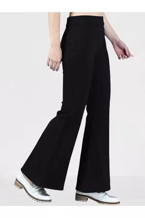 Broadstar Women Black Solid Skinny-Fit Boot Cut Jegging