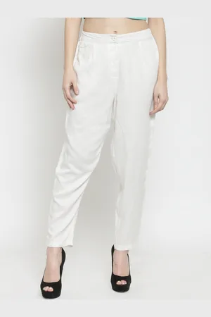 Sera Women White Tapered Fit Solid Cigarette Trousers