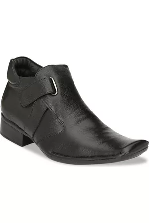 Hitz Men Black Solid Leather Formal Comfort-Fit Boots