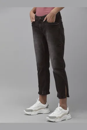 Roadster Women Black Mildly Distressed Light Fade Cropped Stretchable Straight Fit Jeans